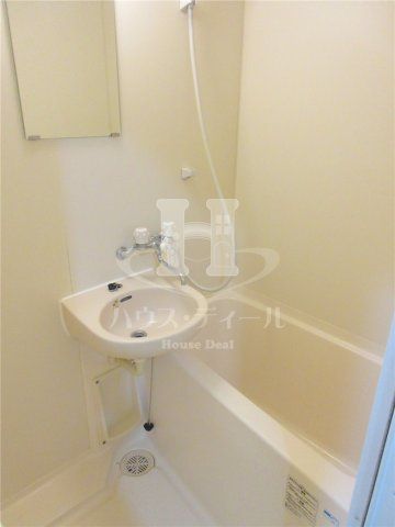 バス・シャワールーム　別号室参考写真です