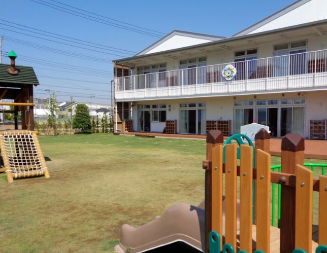 幼稚園・保育園　認定こども園みくになかよしこども園（幼稚園・保育園）まで347m