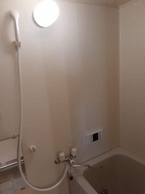 バス・シャワールーム　浴室