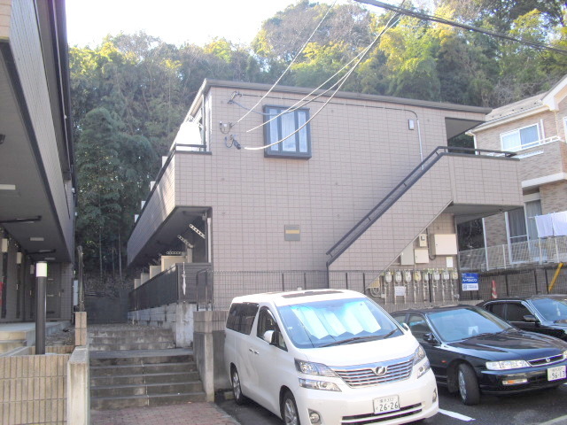 建物外観　耐震耐火旭化成ヘーベルメゾン　南東向き閑静な住環境