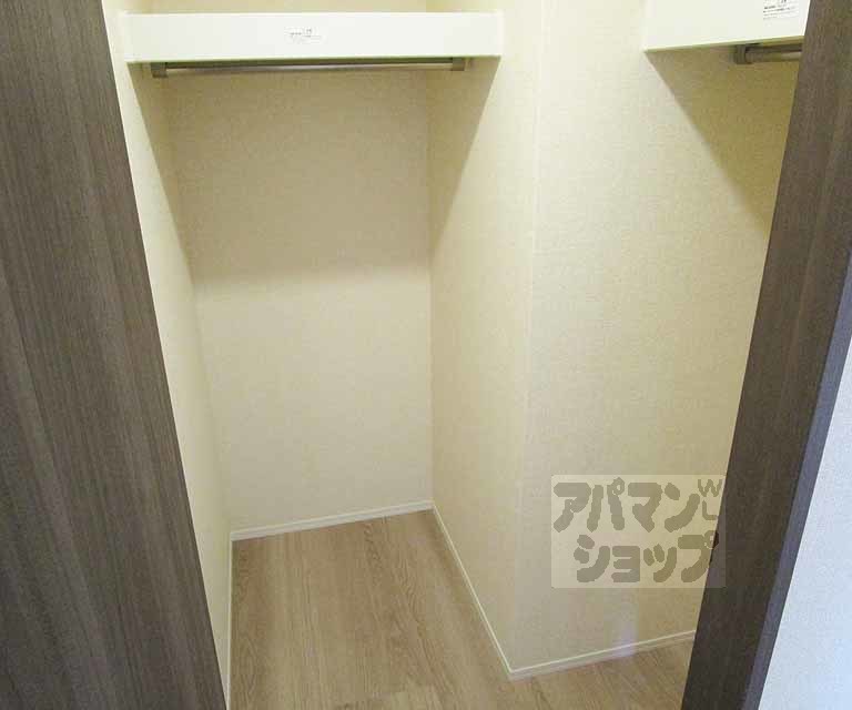 収納　１０２号室の写真です。