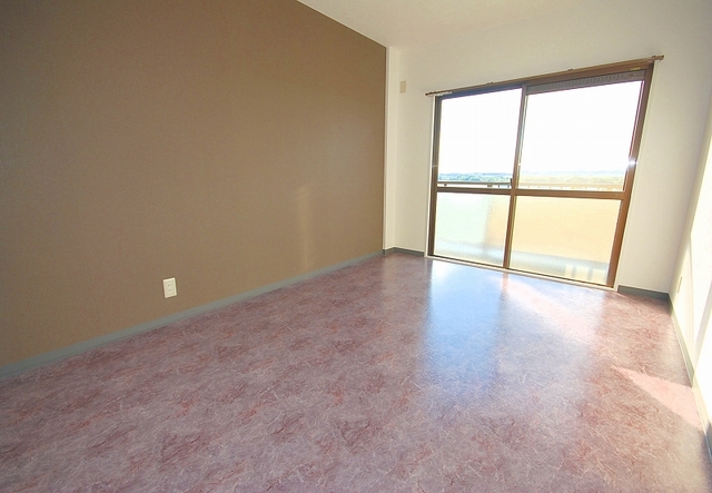 その他部屋・スペース　洋室６帖