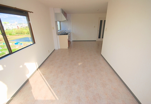 居室・リビング　リビング