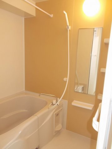 バス・シャワールーム　お風呂です