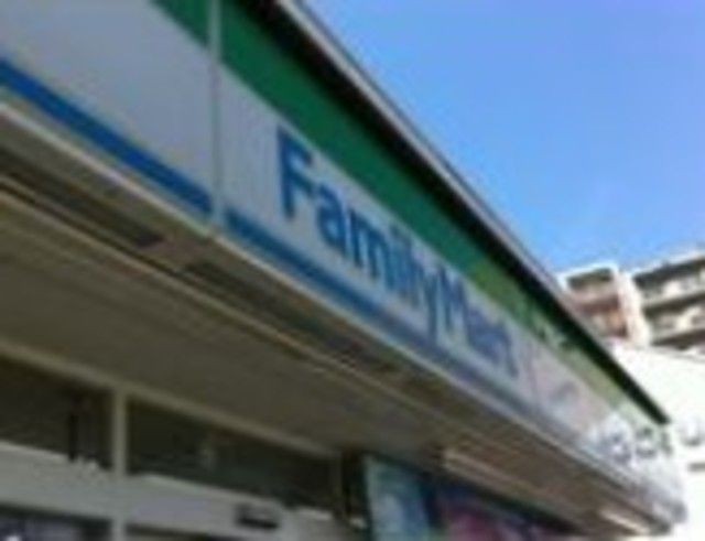 コンビニ　ファミリーマートTKD亀戸六丁目店（コンビニ）まで538m