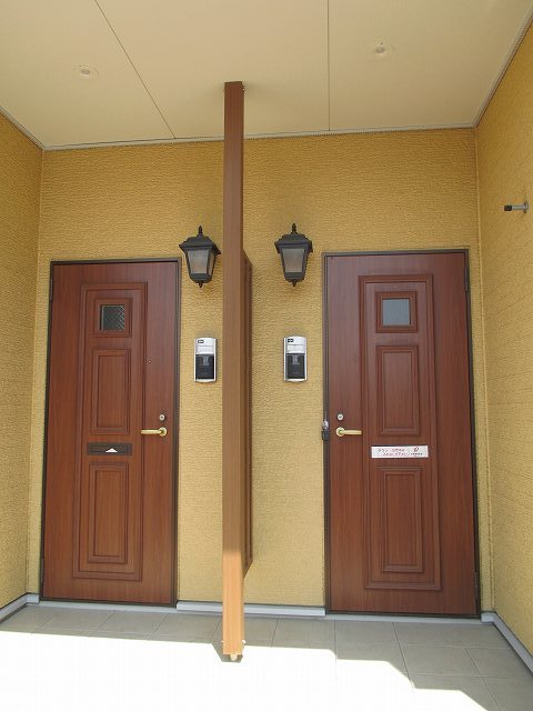 玄関　図面と現状に相違がある場合には現状を優先