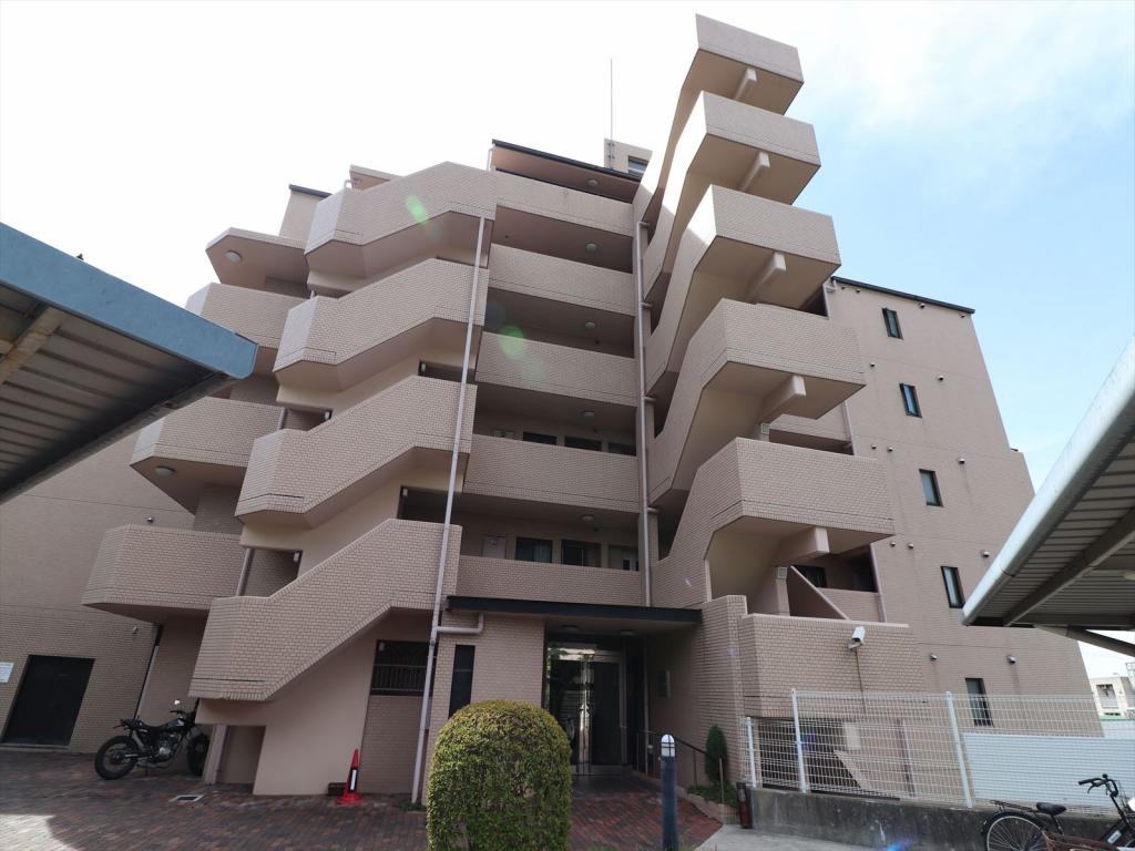 建物外観　きれいな外観です