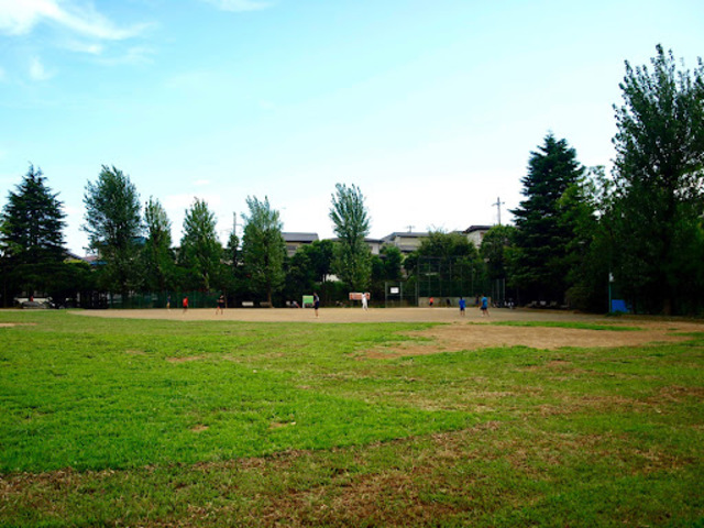 公園　南生田公園（公園）まで576m