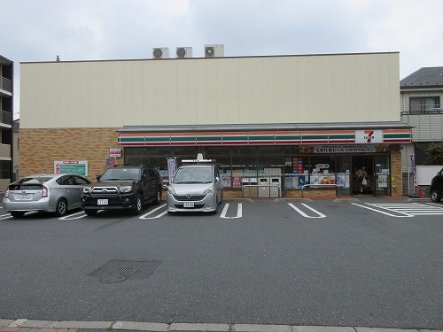コンビニ　セブンイレブン 板橋赤塚新町2丁目店（コンビニ）まで37m