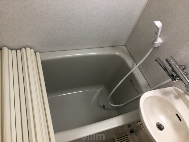 バス・シャワールーム　※別のお部屋のお写真です。御参考までに。