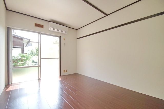 居室・リビング　★お部屋探しはタウンハウジング稲田堤店まで★