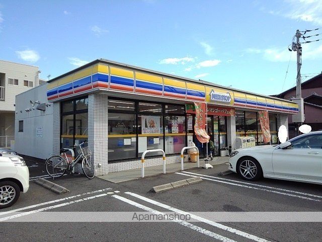 コンビニ　ミニストップ多度津店（コンビニ）まで1000m