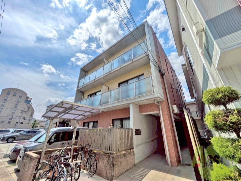 建物外観　灘区鹿ノ下通「リシェ六甲道」