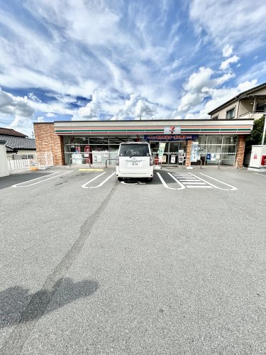 コンビニ　セブンイレブン東大阪四条町店（コンビニ）まで1112m