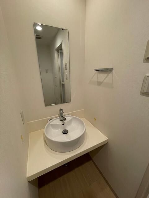 洗面設備　コンパクトで使いやすい洗面所