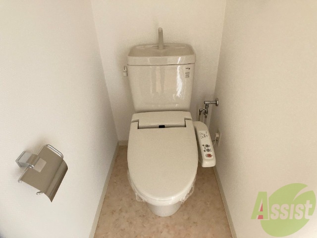 トイレ　トイレにはウォシュレットが付いているので良いですね。