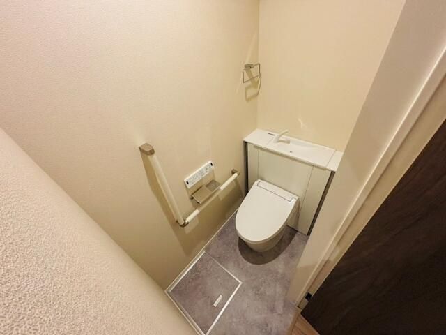 トイレ　トイレもきれいです