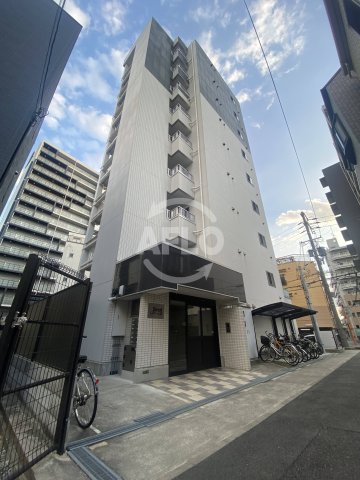 建物外観　Jクレストドーム前　外観