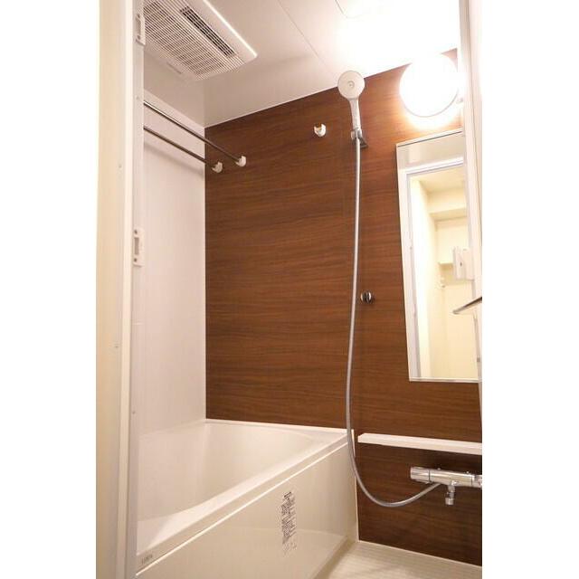 バス・シャワールーム　※写真は同タイプ住戸です。