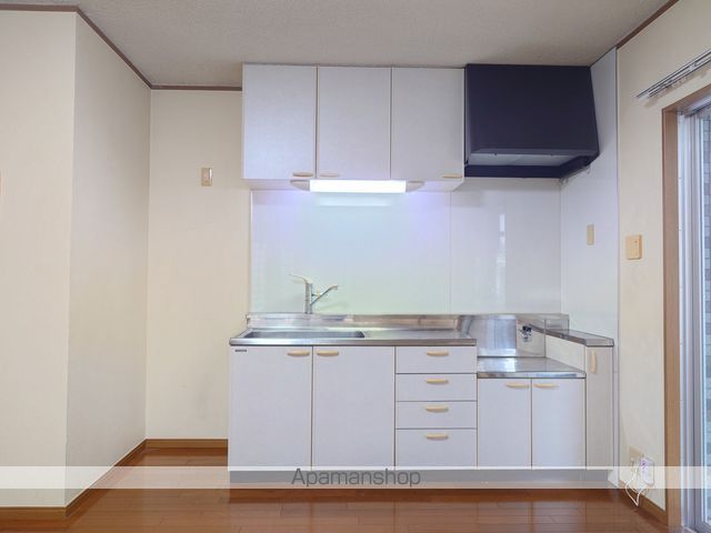 依田ハイツEのキッチン写真