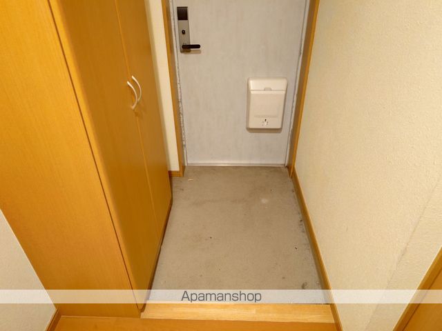 依田ハイツEの玄関写真