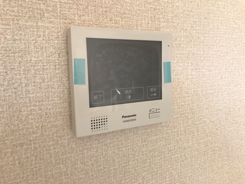 セキュリティ　相手の顔を確認できる安心のモニターホン