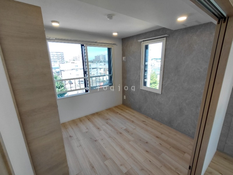 その他部屋・スペース　収納がたっぷりあるお部屋です。