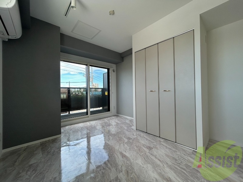 その他部屋・スペース　日当たりが良くて心地よく過ごせそうなお部屋です。