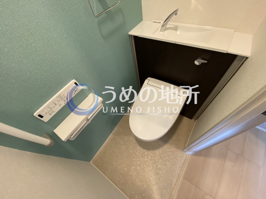 ＪＲ久大本線 南久留米駅 徒歩44分 9階建 築1年のトイレ写真