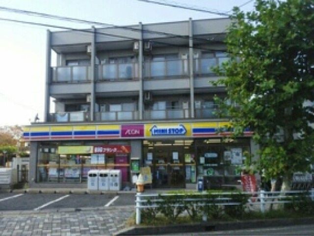 コンビニ　ミニストップ堀江4丁目店（コンビニ）まで1640m