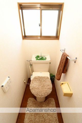 横山町堀内貸家のトイレ写真