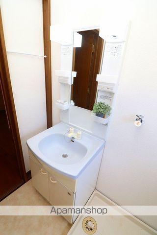 横山町堀内貸家の内装写真