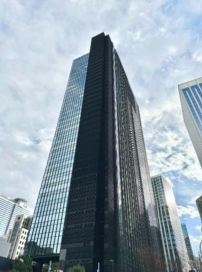 ラ・トゥール新宿グランドの外観写真