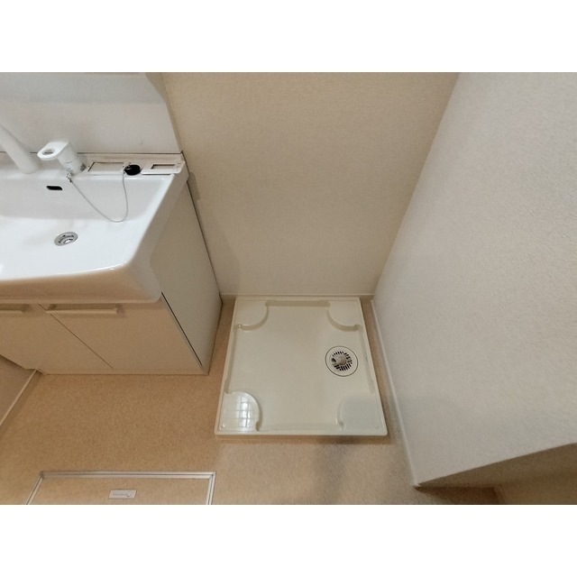 コンフォーティア茅野本町西 B棟のその他写真