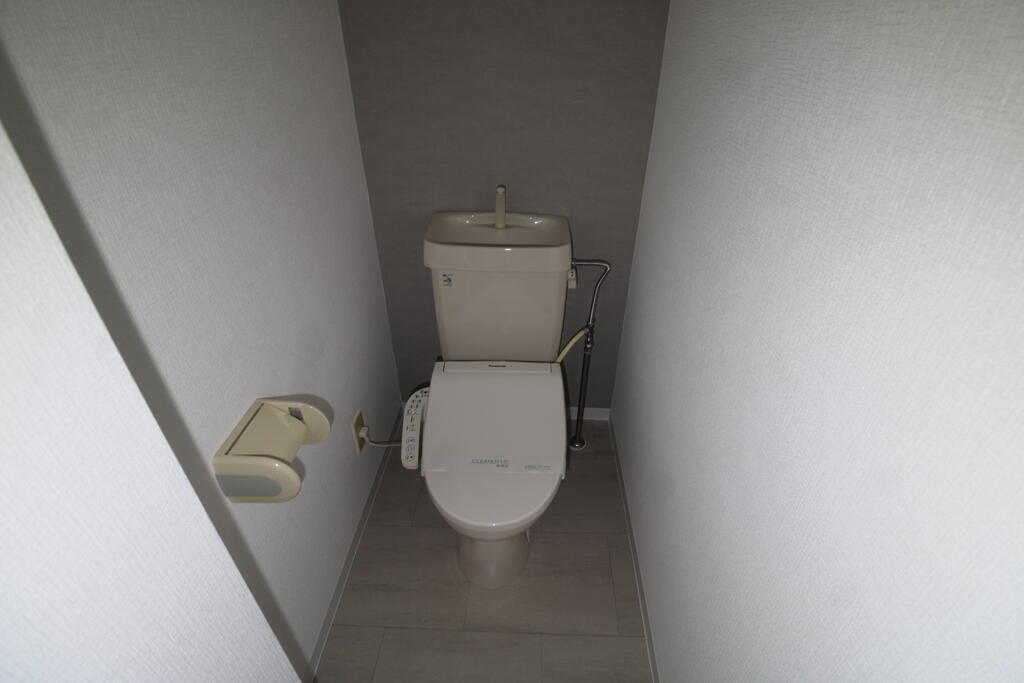 ファミーユたかまつのトイレ写真