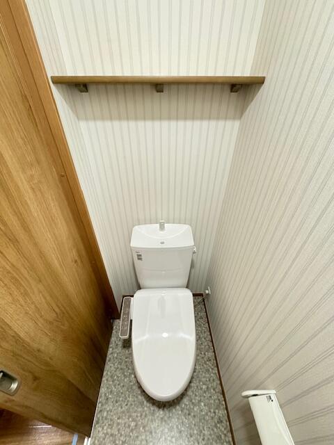 京成金町線 柴又駅 徒歩11分 2階建 築1年のトイレ写真