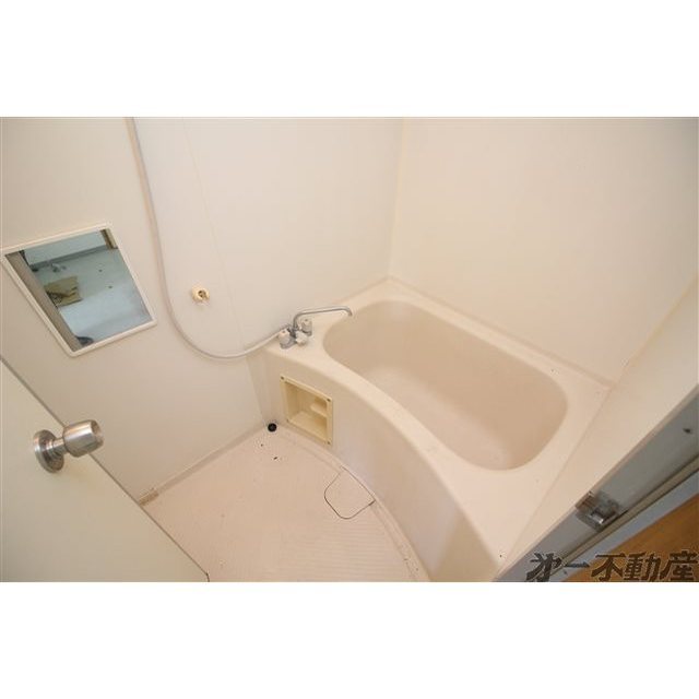 バス・シャワールーム　浴室