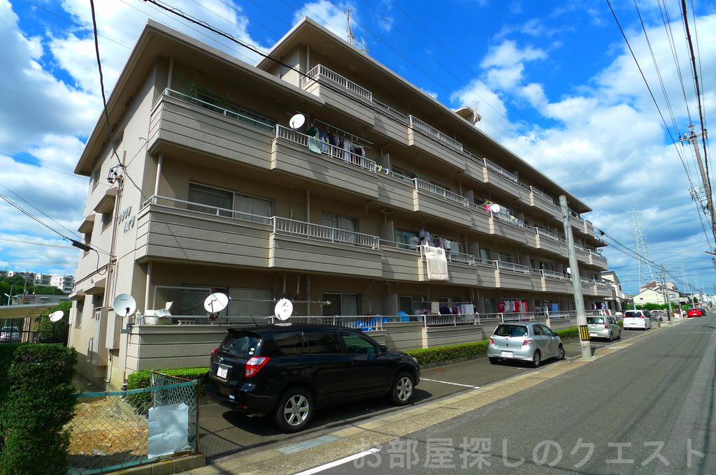 名古屋市天白区池見のマンションの建物外観
