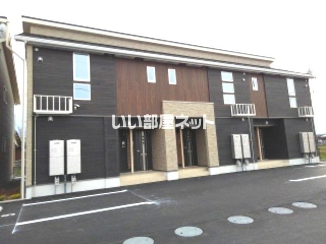 愛媛県新居浜市下泉町１（アパート）の賃貸物件の外観