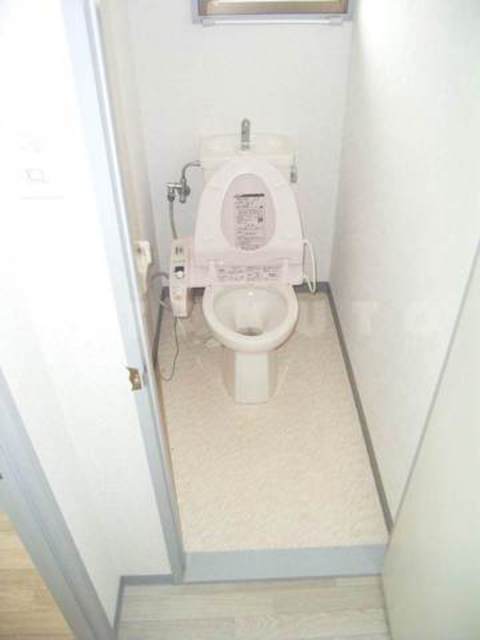 【八瀬ナインのトイレ】