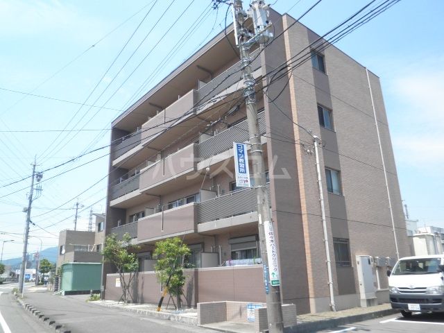 静岡市葵区古庄のマンションの建物外観