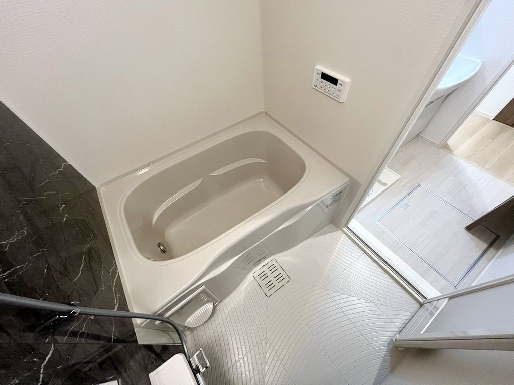 バス・シャワールーム　バス