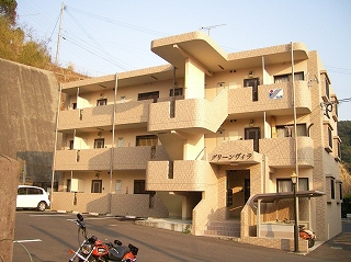 鹿児島市宇宿のマンションの建物外観