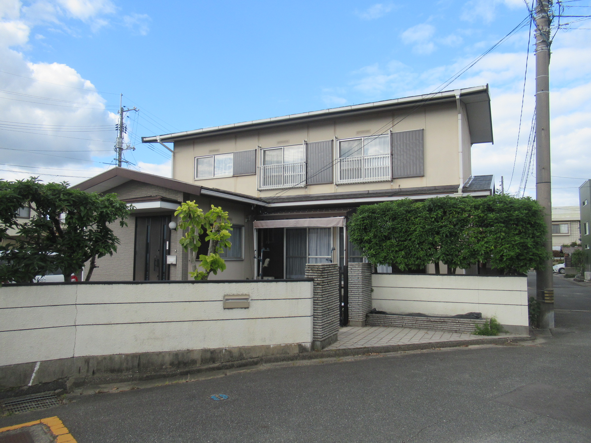 仁井令町貸家の建物外観