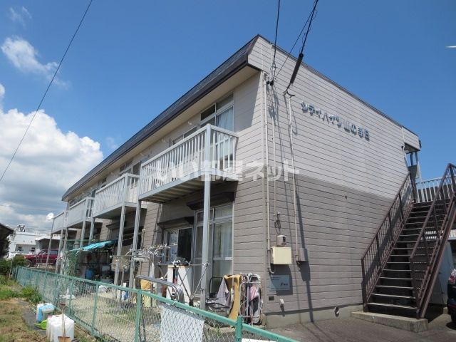 シティハイツ山の手Ｂの建物外観