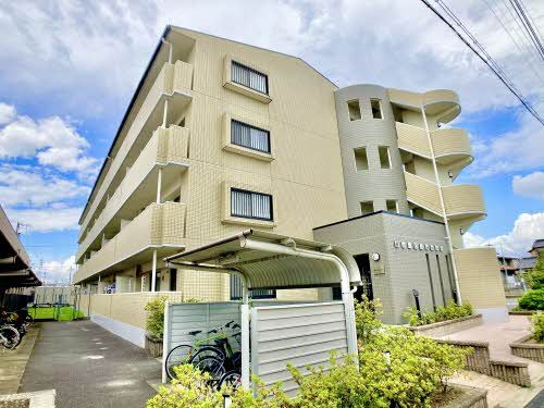 岡崎市北本郷町のマンションの建物外観