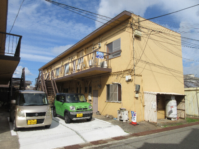 紀和荘の建物外観