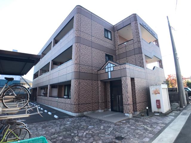 小田原市東町のマンションの建物外観