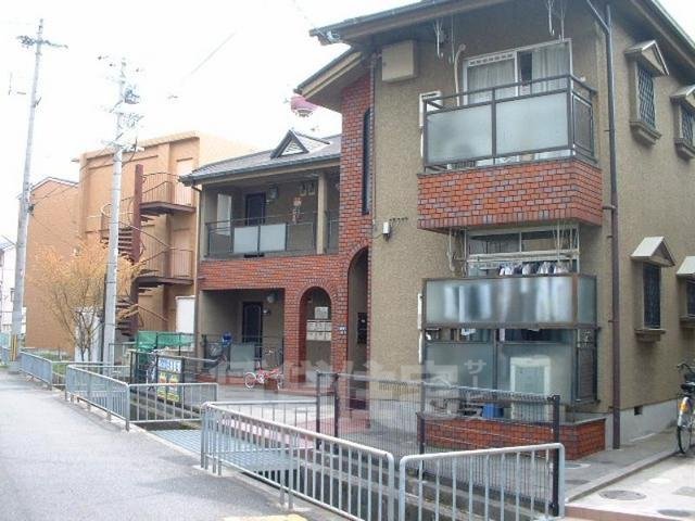 コーポ岸野の建物外観