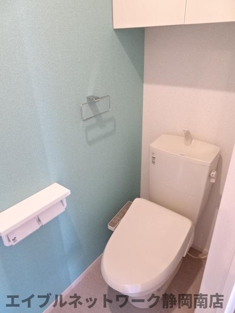 トイレ　イメージ